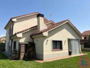 Chalet Venta Villaquilambre, Villarrodrigo de Las Regueras