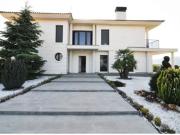 Chalet Venta Villena, Villena