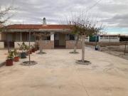 Chalet Venta Villena, Villena
