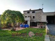 Chalet, Vespella
