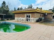 Chalet, Vidreres