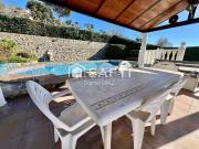 Chalet, Vidreres