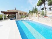 Chalet, Vidreres