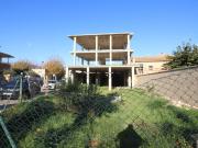 Chalet, Vila Sacra