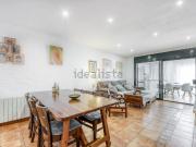 Chalet, Vila Sacra