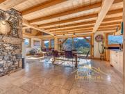 Chalet vue panoramique sur les Massifs