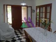 Chalet zona céntrica con garaje y gran parque