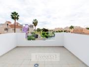 Chalets con piscina privada en Los Montesinos