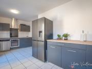 CHAMBERY 73000: Appartement 3 chambres, cave, garage