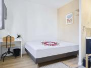 Chambre 2 VICTOR HUGO F