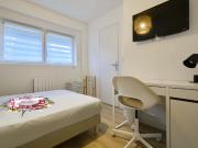 Chambre 4 LOUISE MICHEL