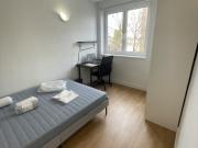 Chambre à louer dans un appartement de 4 chambres à...