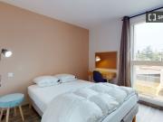 Chambre à louer dans un appartement partagé de 15...