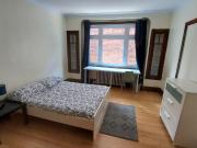 Chambre à Louer et Colocation 5052 avenue Victoria, Côte...