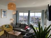 Chambre appartement lumineux proche Paris
