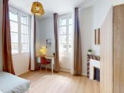 Chambre dans le 13 Rue des Étables