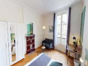 Chambre dans le rue Saint Dominique