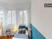 Chambre à louer dans un appartement partagé de 5...