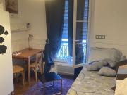 Chambre indépendante dans appartement 3 pièces