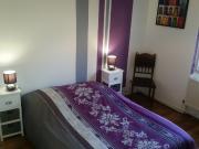 Chambre meublée côté jardin – maison rénovée !