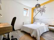 Chambre meublée rénovée colocation centre Roubaix