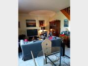 CHAMBRE PRIVÉE DANS APPARTEMENT EN DUPLEX