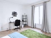Chambre spacieuse et lumineuse 16m² PA18