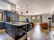 Chamonix Grand chalet de 4 chambres avec appartement...