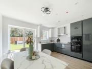 Champagne Walk, Finchley, 2 Bedroom Semi detached