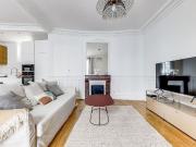 Champs de Mars Sedillot 2 Bedrooms, Paris Amsterdam...