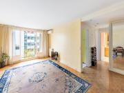 Champs de Mars/Bir Hakeim