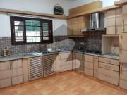 Chance Deal 300 Yards Owner Build Bungalow In Prime...