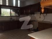 Chance deal 600 sq yard house for sale in dha phase 6