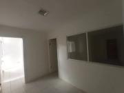 CHANCE ÚNICA: Sala comercial ampla para locação no...