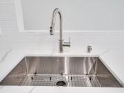 Chapman Place Studio Apartment for Rent at 3910 Chapman...