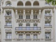 Chapons de Mars / Eiffel tower /