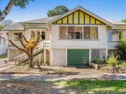 Character, Heart and Space to Grow in Central Flood Free...