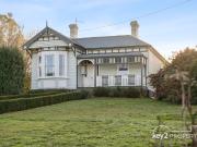 Characteristic Federation Home on Large Block!