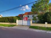 Charbuy 89113 Location maison 7 pièces t7 terrasse parking