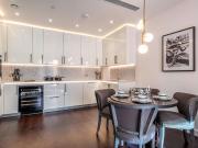 Charles Clowes Walk, Battersea, SW11 Flat