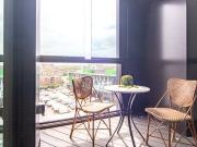 Charles Clowes Walk, London