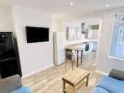 Charles Street West, West End, 6 Bedroom Terraced