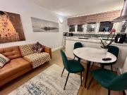 Charlotte Despard Avenue, London SW11, 3 bed flat to...