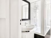 Charlottenburg 1br nr Hubertussee, Berlin Amsterdam...