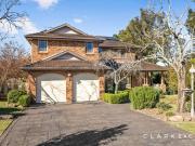 CHARM, COMFORT & POOLSIDE LIVING IN LARGS!