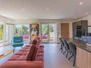 Charmant appartement 3 pièces avec grande terrasse à...