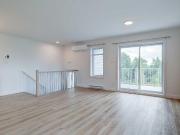 Charmant Appartement 5 1/2 à louer Estrie / East Angus...