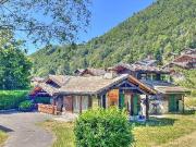 Charmant chalet de six chambres 180m² Montriond