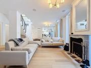 CHARMANT DUPLEX 4 CHAMBRES AU COEUR DE CANNES