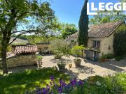 Charmant ensemble en pierre de 2 maisons, piscine et...